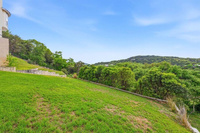 Building Photo - 14121 Farm to Market Rd 2769