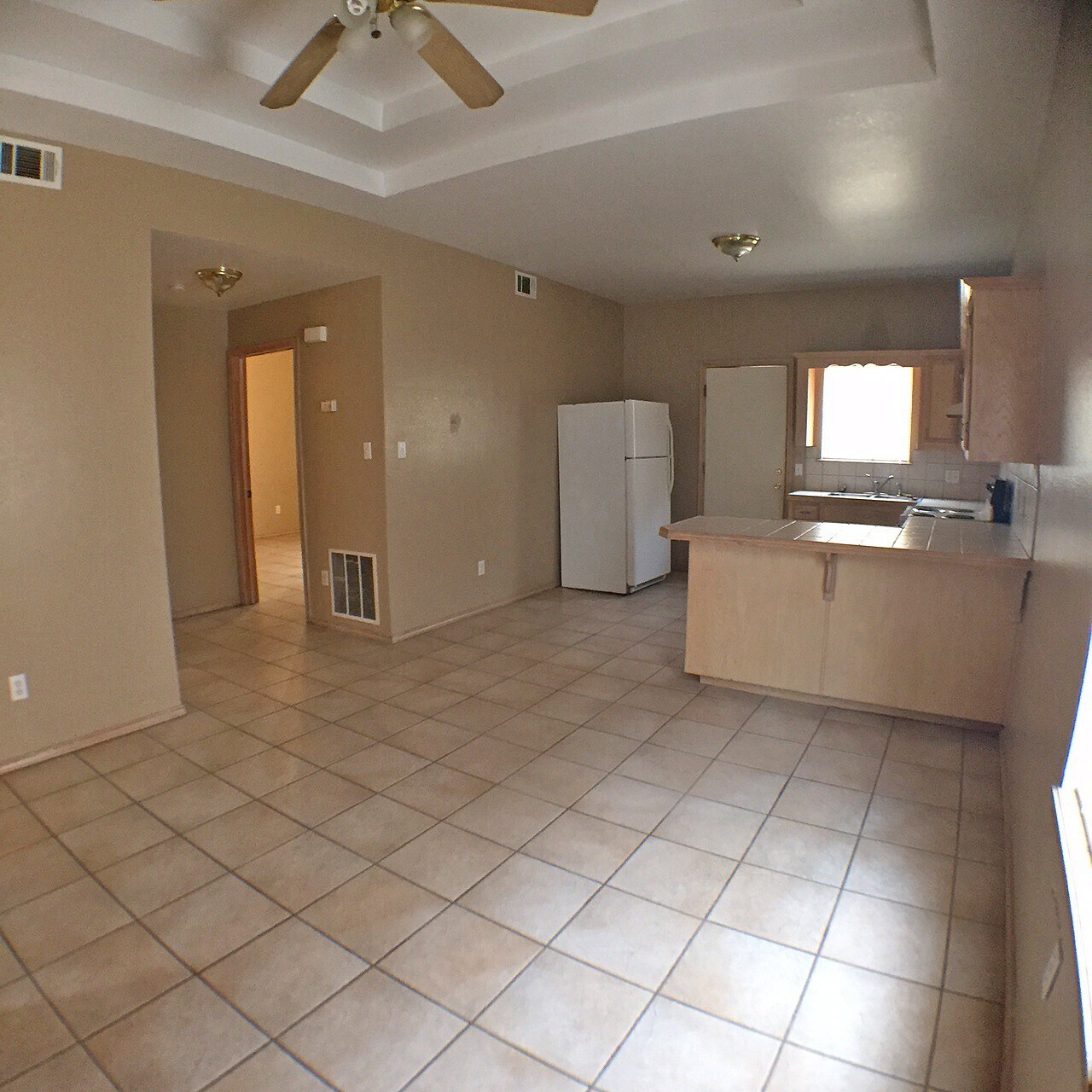 Building Photo - 3802 Clavel St