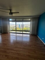 Building Photo - 1515 Nuuanu Ave