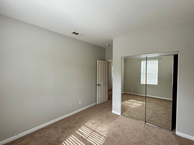 Building Photo - Gorgeous Home in Pacific Highland Ranch Co...