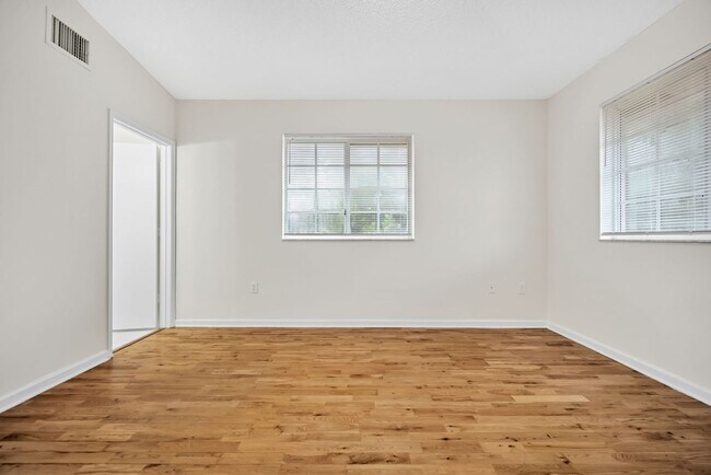 Building Photo - Your Dream Davie Home Awaits – 2 Bed/2 Bath!