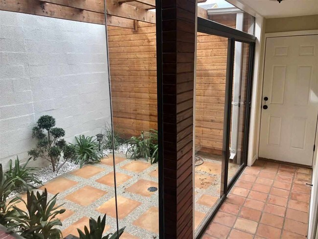 Building Photo - 7702 Springfield Ave