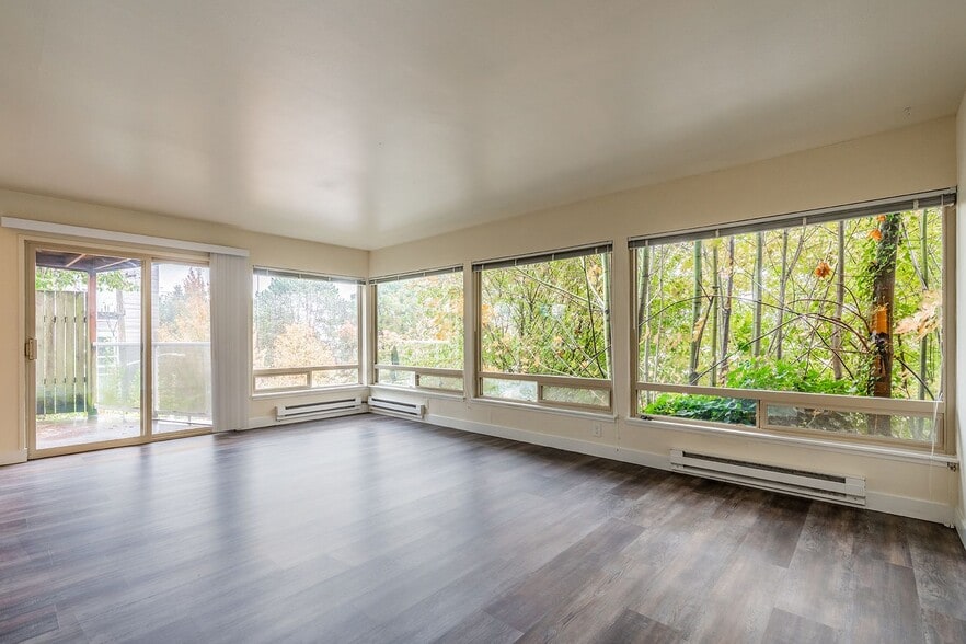 Interior Photo - Fairway Apartments