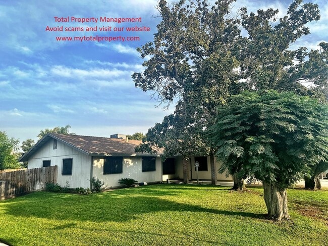 Primary Photo - 570 N Lemona St