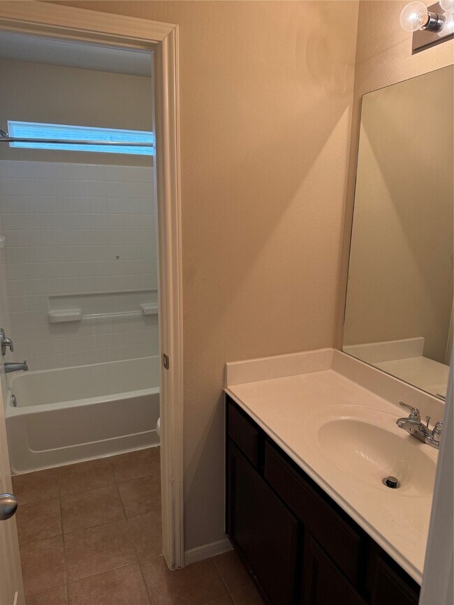 Building Photo - 30606 Woodson Trace Dr
