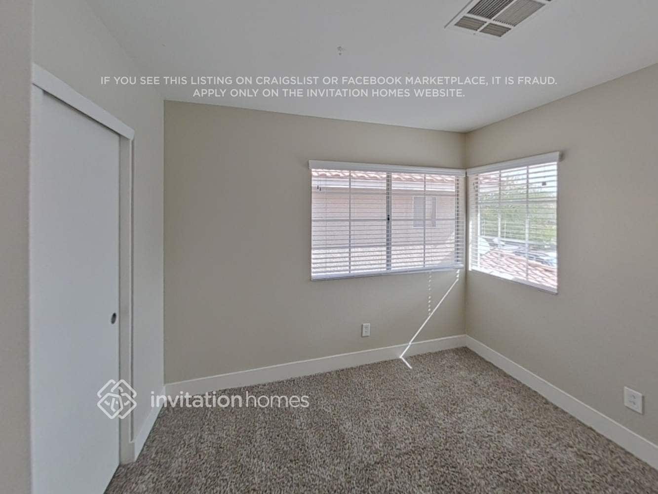 Building Photo - 303 Tuscany Ct