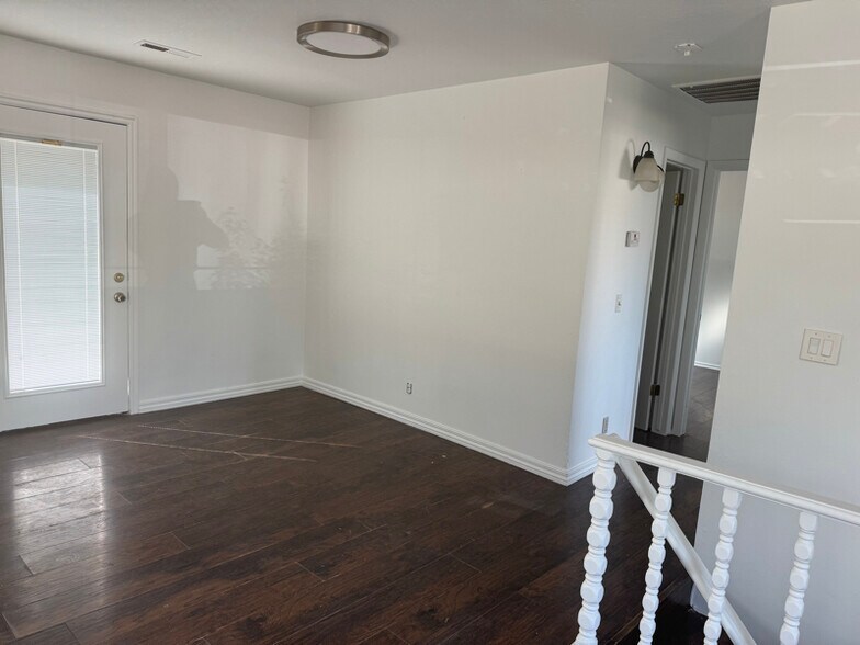 Building Photo - 1421 W 450 N
