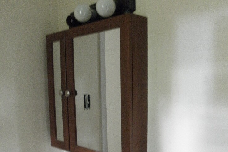 Building Photo - 124 Treeview Dr