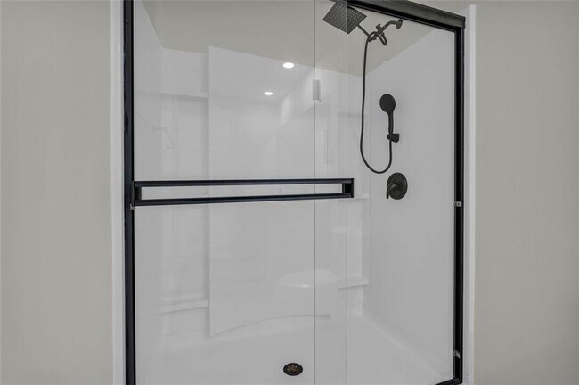 Building Photo - 4289 Arcadia Dr