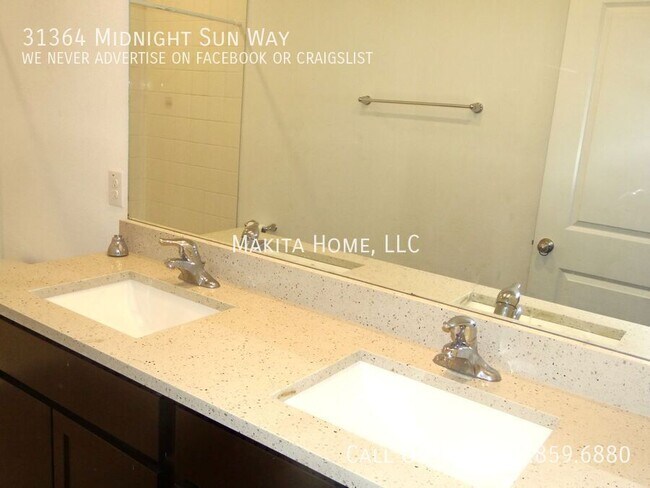 Building Photo - 31364 Midnight Sun Wy