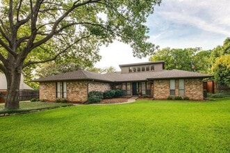 Building Photo - 1829 W Terrace Dr
