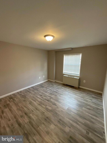 Building Photo - 4509 Romlon St