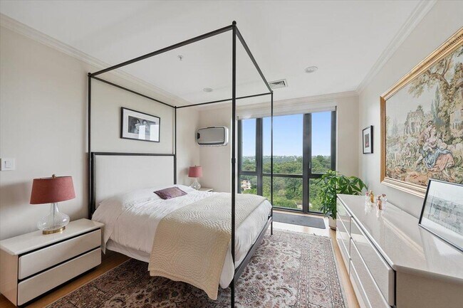 Building Photo - 701 Ridge Hill Boulevard