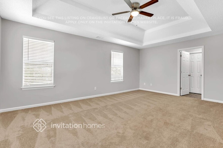 Building Photo - 5614 Carriage Walk Way