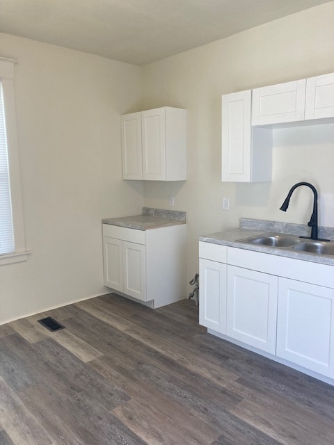 Building Photo - 2419 NE Madison Ave