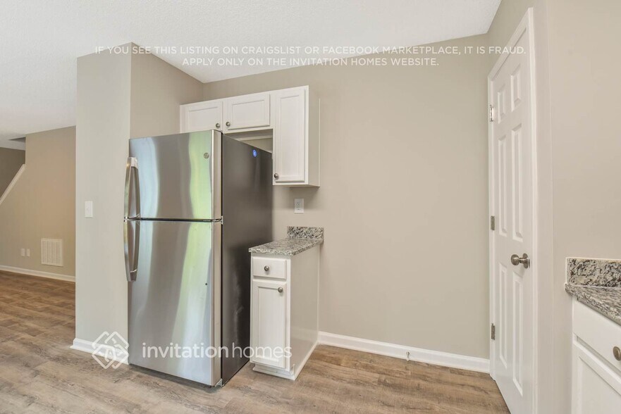 Building Photo - 10324 Covingtonwood Dr