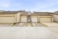 Building Photo - 14117 Briarsage Ct