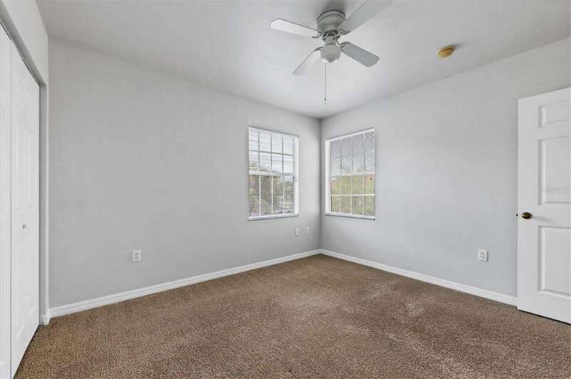 Building Photo - 1010 Villagio Cir