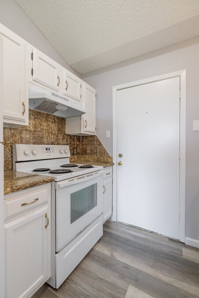 Building Photo - For Lease