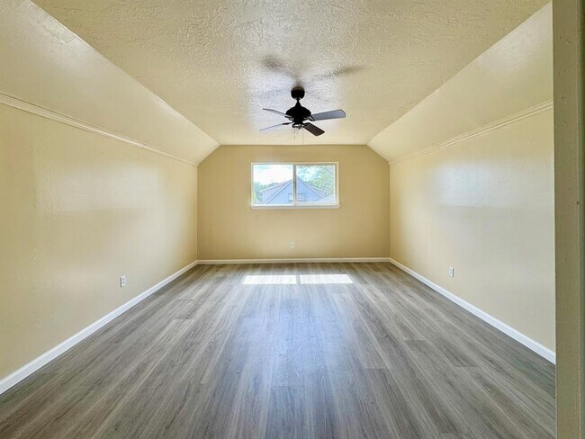 Building Photo - 11606 Carvel Ln