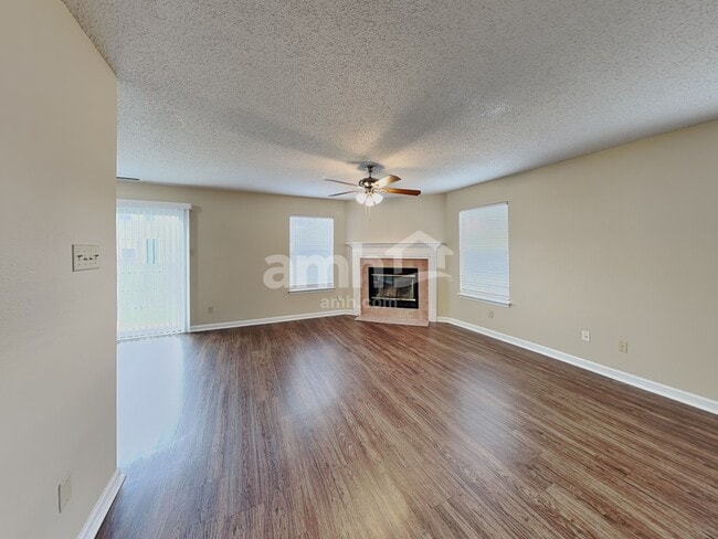 Building Photo - 5969 Claymont Blvd