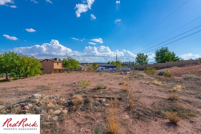 Building Photo - Bright & Spacious 3-Bed, 2-Bath Home in Wa...