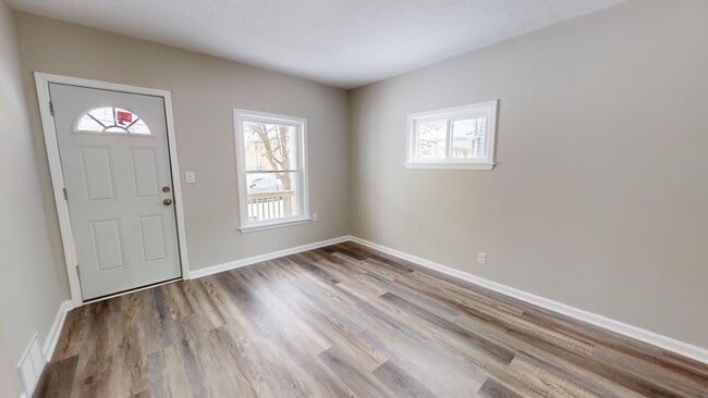 Building Photo - Stockyards Area - 3 Bedroom - 2 Bath Single Family Home