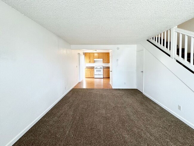 Building Photo - 3835 Marshall Ave