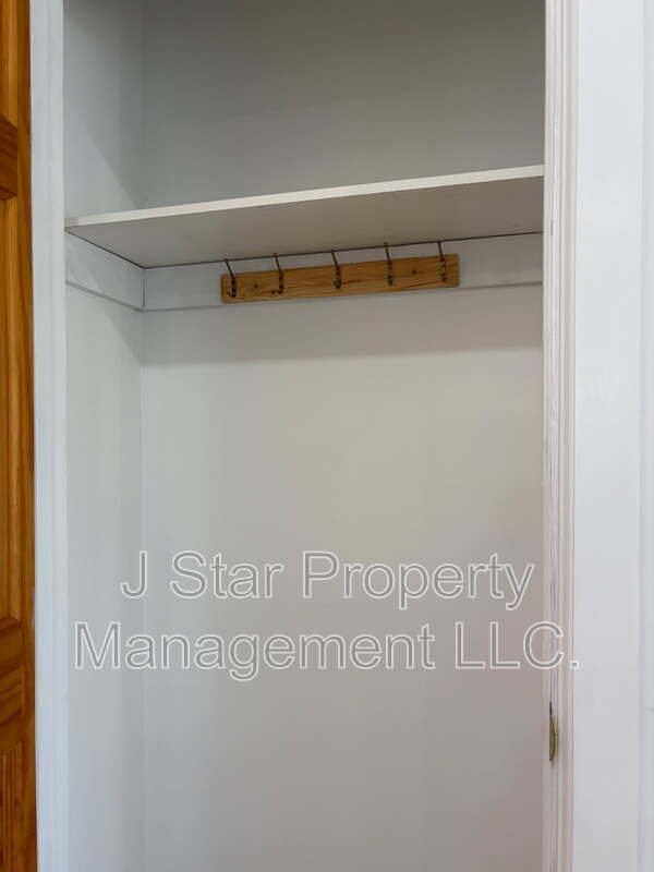 Building Photo - 2851 Kutztown Rd