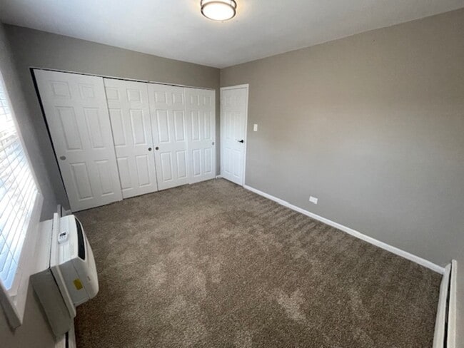 Building Photo - 21 N Dryden Pl