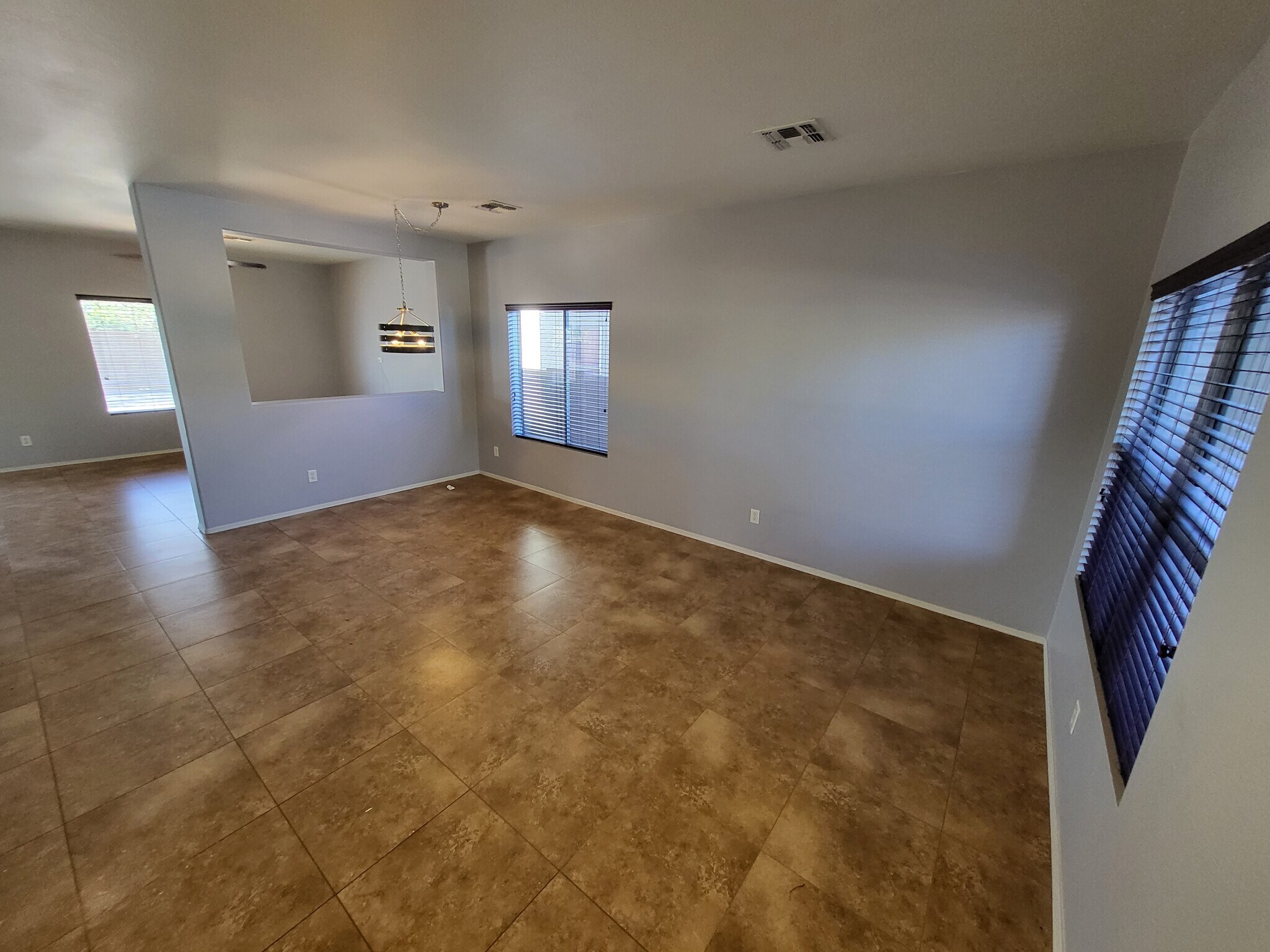 Building Photo - 3363 W Sagebrush Hills Ct