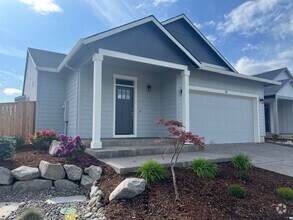 Building Photo - $250 off first full month!!! 3 Bedroom 2 B...