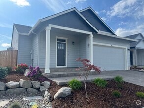 Building Photo - 3 Bedroom 2 Bath Silverton OR