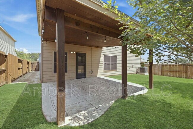 Building Photo - 3915 Southern Sky