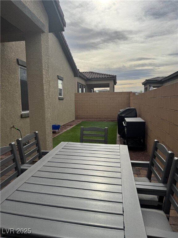 Building Photo - 815 Eaton Fls St