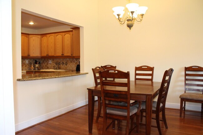 Building Photo - 38 Bethesda Park Cir