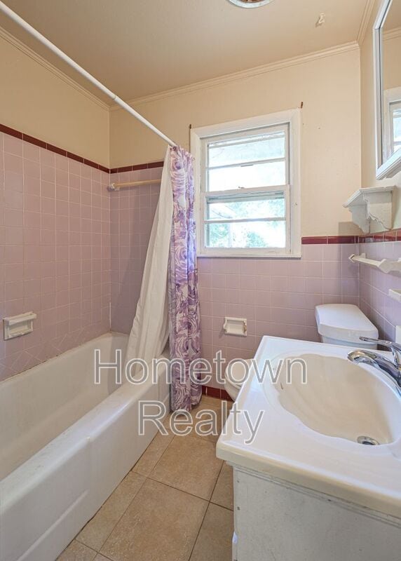 Building Photo - 2621 SW 52nd St