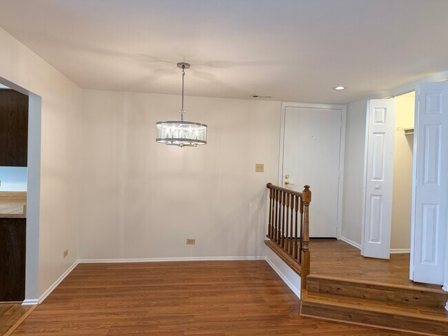 Building Photo - 251 Coventry Cir