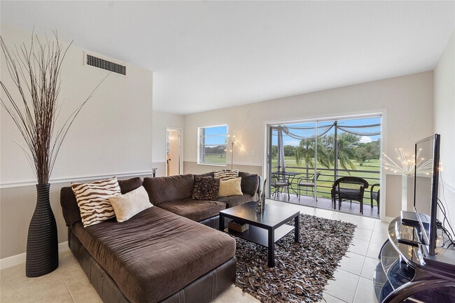 Building Photo - 5401 NW 2nd Ave