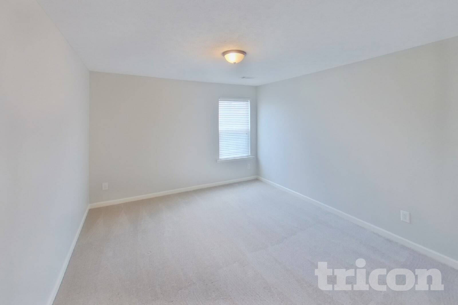 Building Photo - 6429 Sunnywood Dr