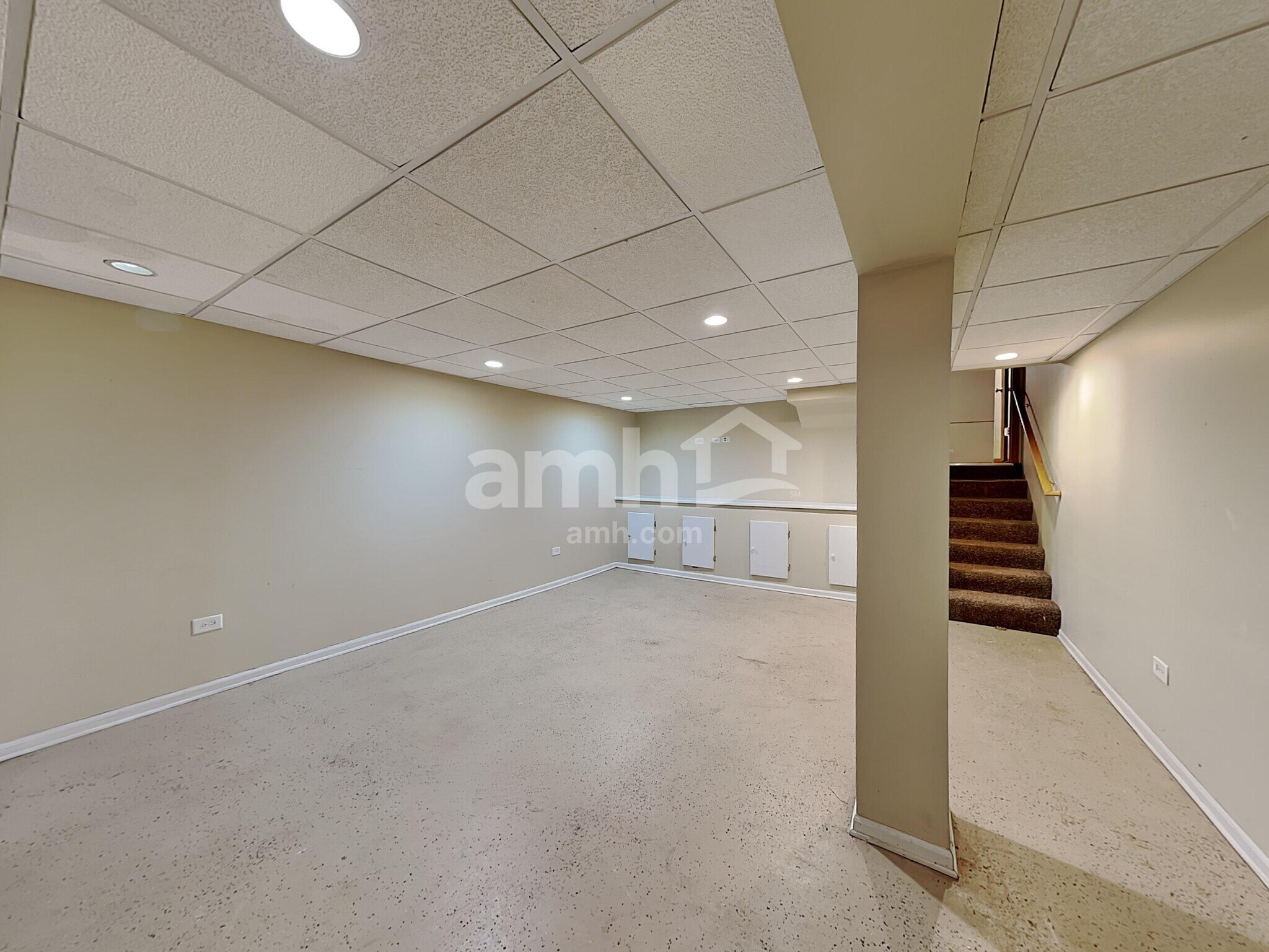 Building Photo - 25766 S Taft St