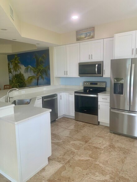 Building Photo - 3950 Loblolly Bay Dr