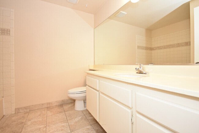 Building Photo - Spacious Home in La Costa with Nice View!!