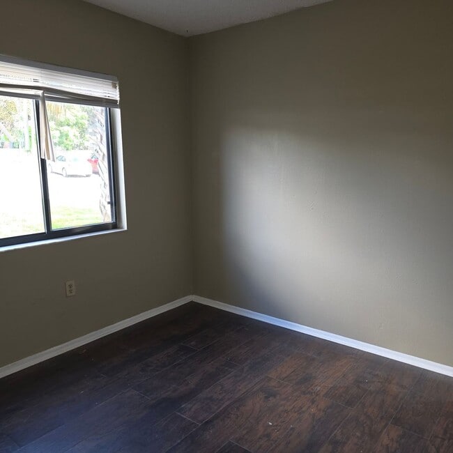 Building Photo - 1064 Lotus Pkwy