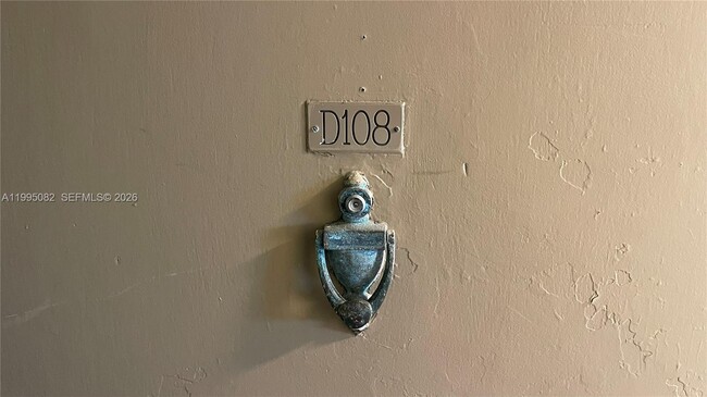 Building Photo - 10801 SW 109th Ct