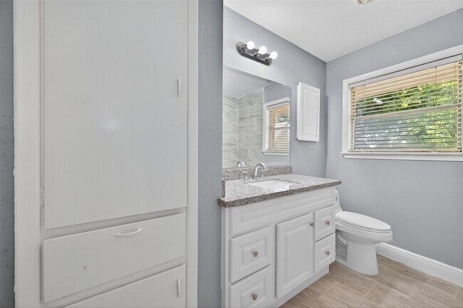 Building Photo - 4022 Osby Dr