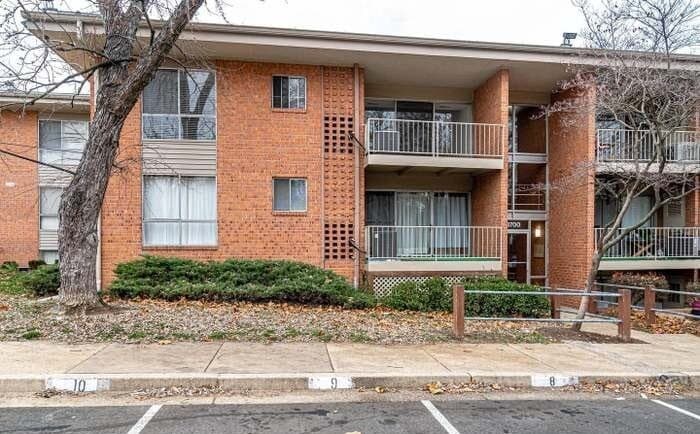 Exterior Front - 3700 N Rosser St