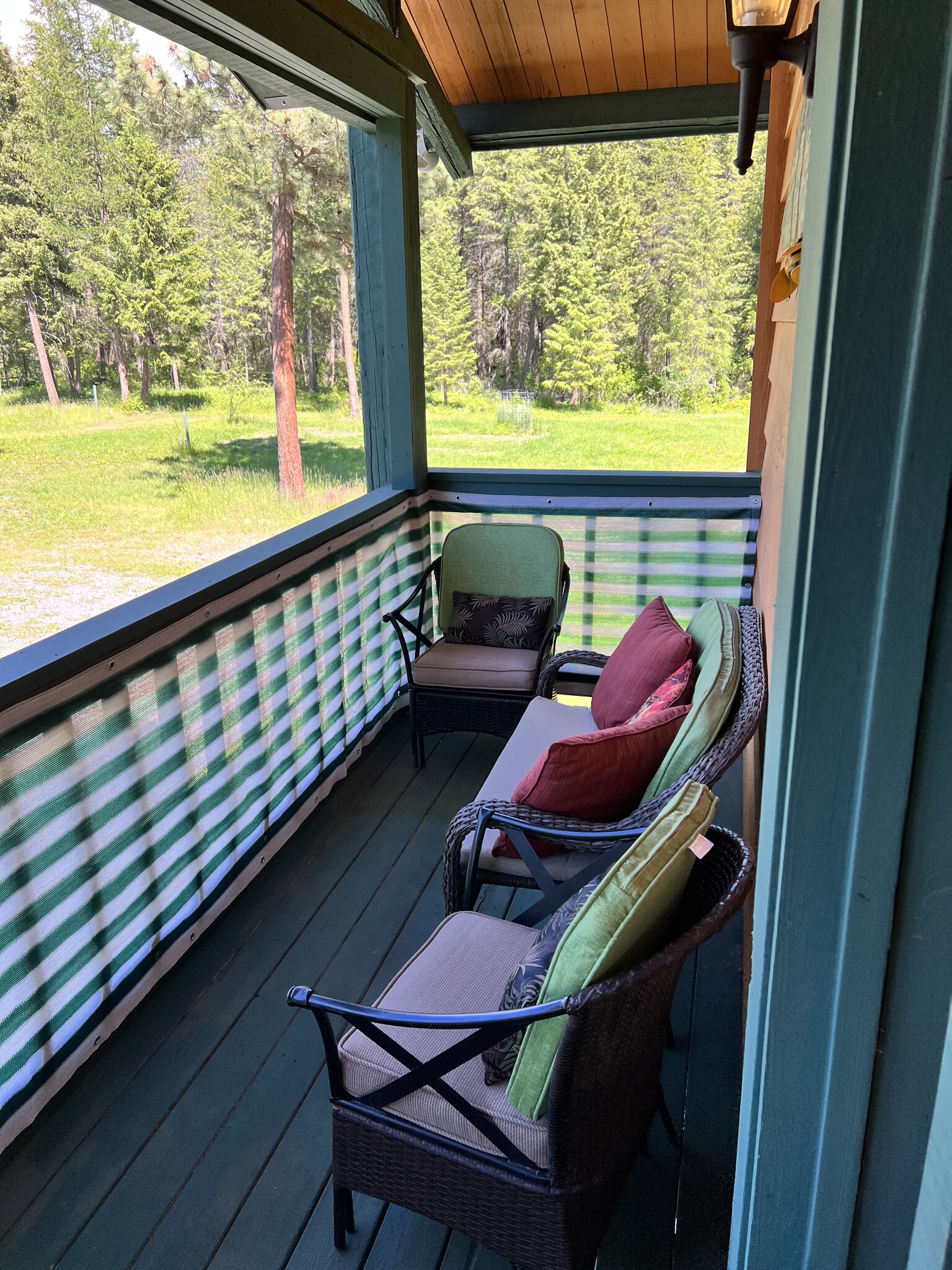 Building Photo - 260 Rustic Ln