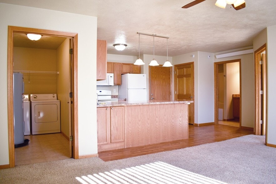 Interior Photo - Northdale 2820