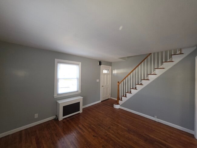 Building Photo - 15 Keller Ave